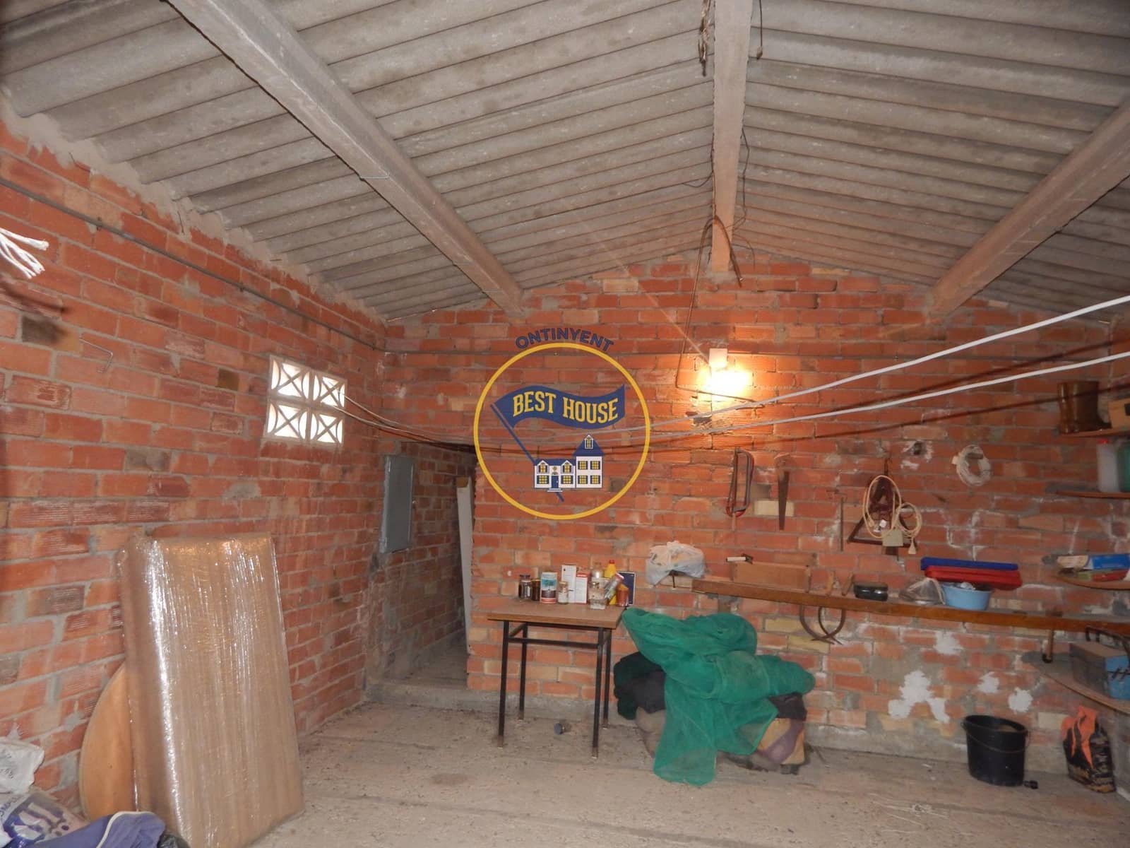 3 soveværelse Villa til salg i Ontinyent med swimmingpool - € 160.000 (Ref: 8709318)