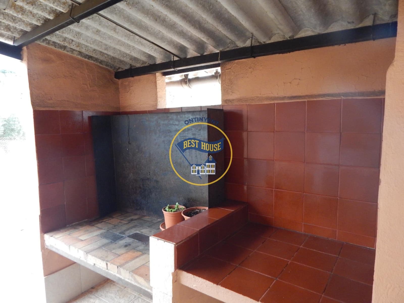 3 soveværelse Villa til salg i Ontinyent med swimmingpool - € 160.000 (Ref: 8709318)