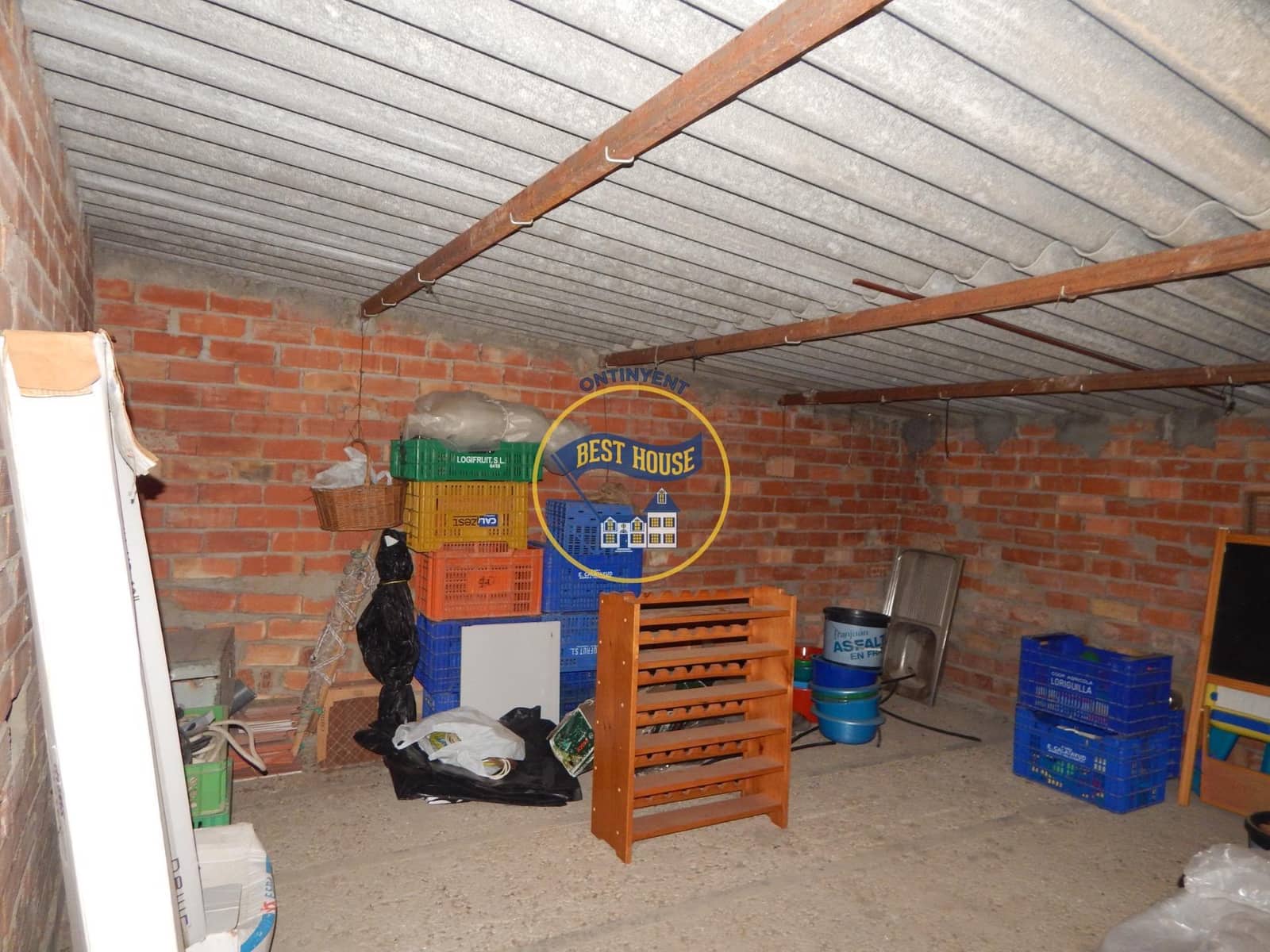 3 soveværelse Villa til salg i Ontinyent med swimmingpool - € 160.000 (Ref: 8709318)