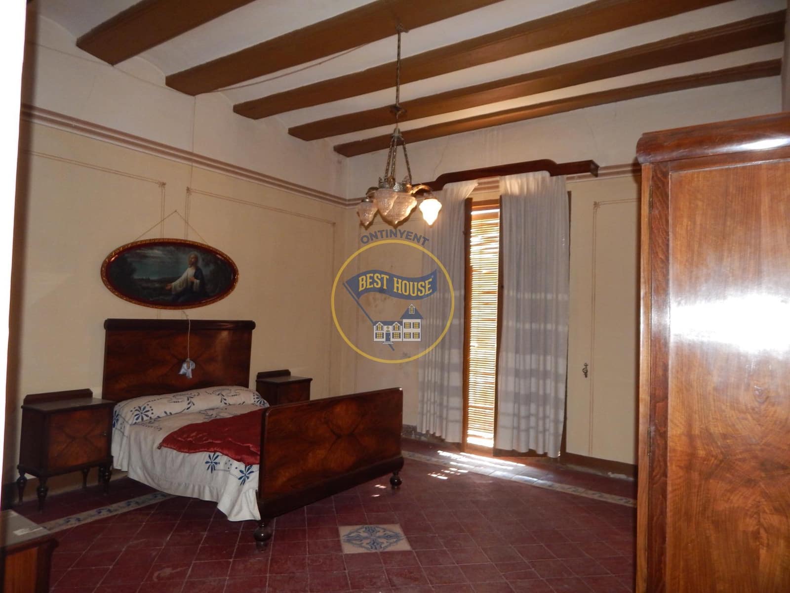 10 bedroom Townhouse for sale in Bocairent - € 210,000 (Ref: 8715541)