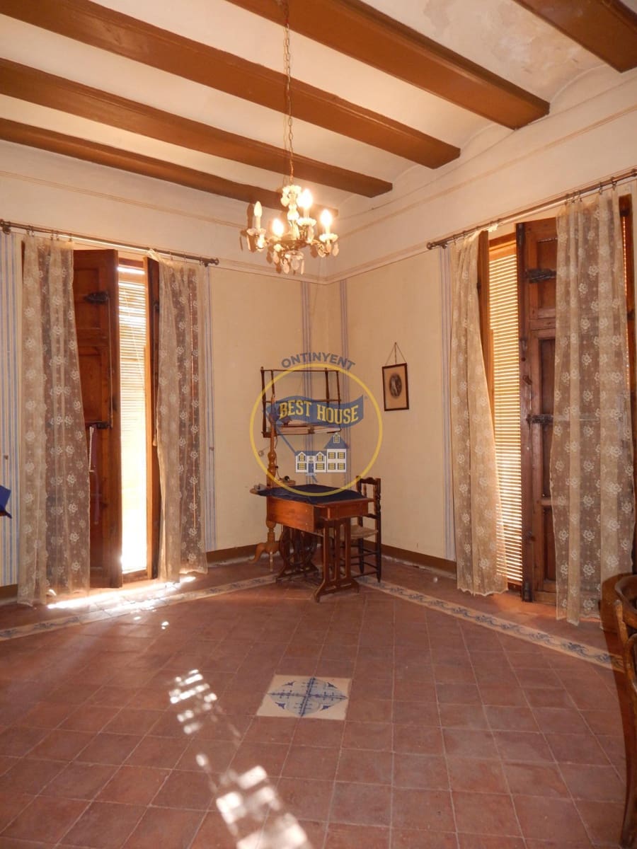 10 bedroom Townhouse for sale in Bocairent - € 210,000 (Ref: 8715541)