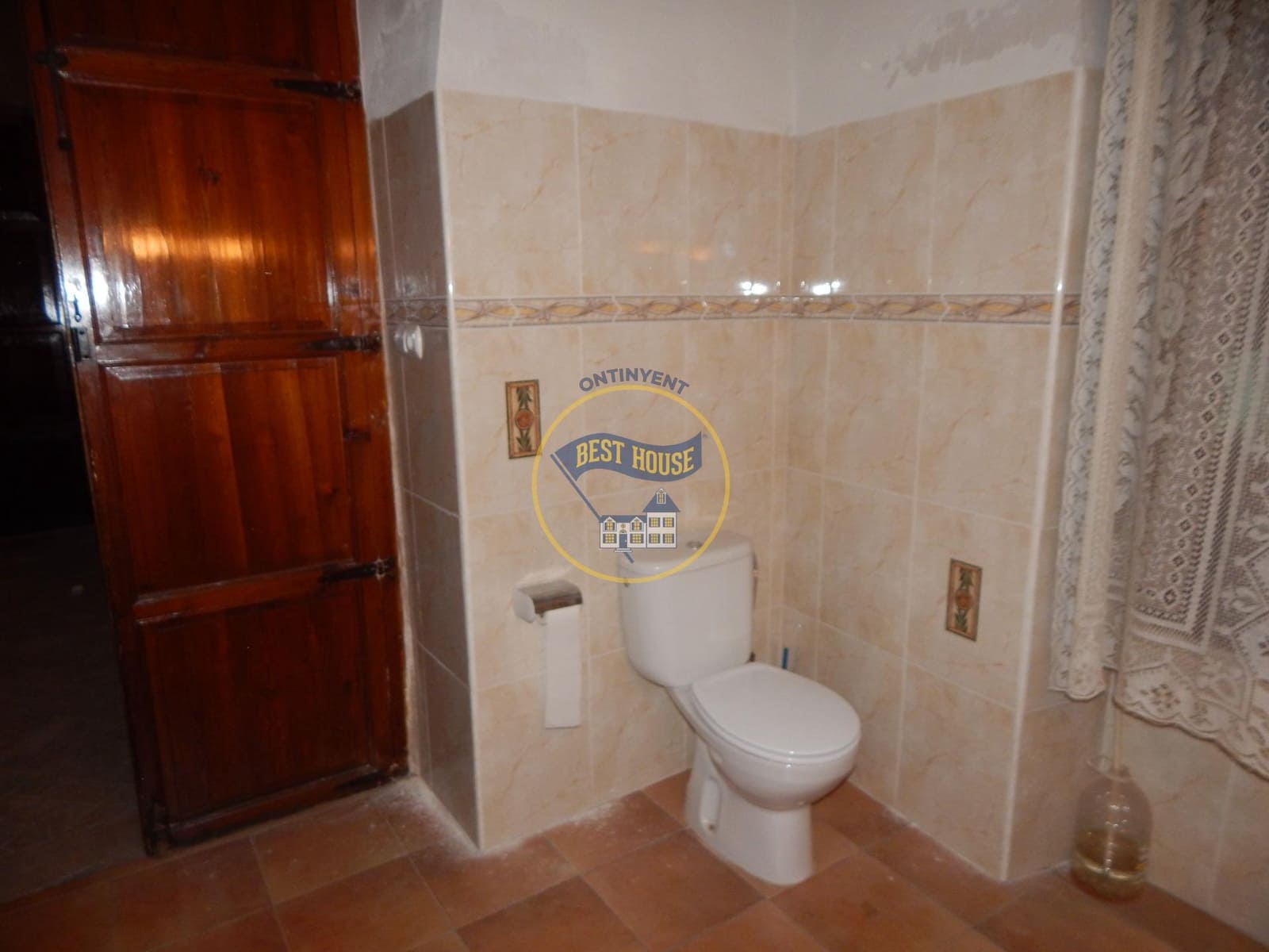 10 bedroom Townhouse for sale in Bocairent - € 210,000 (Ref: 8715541)