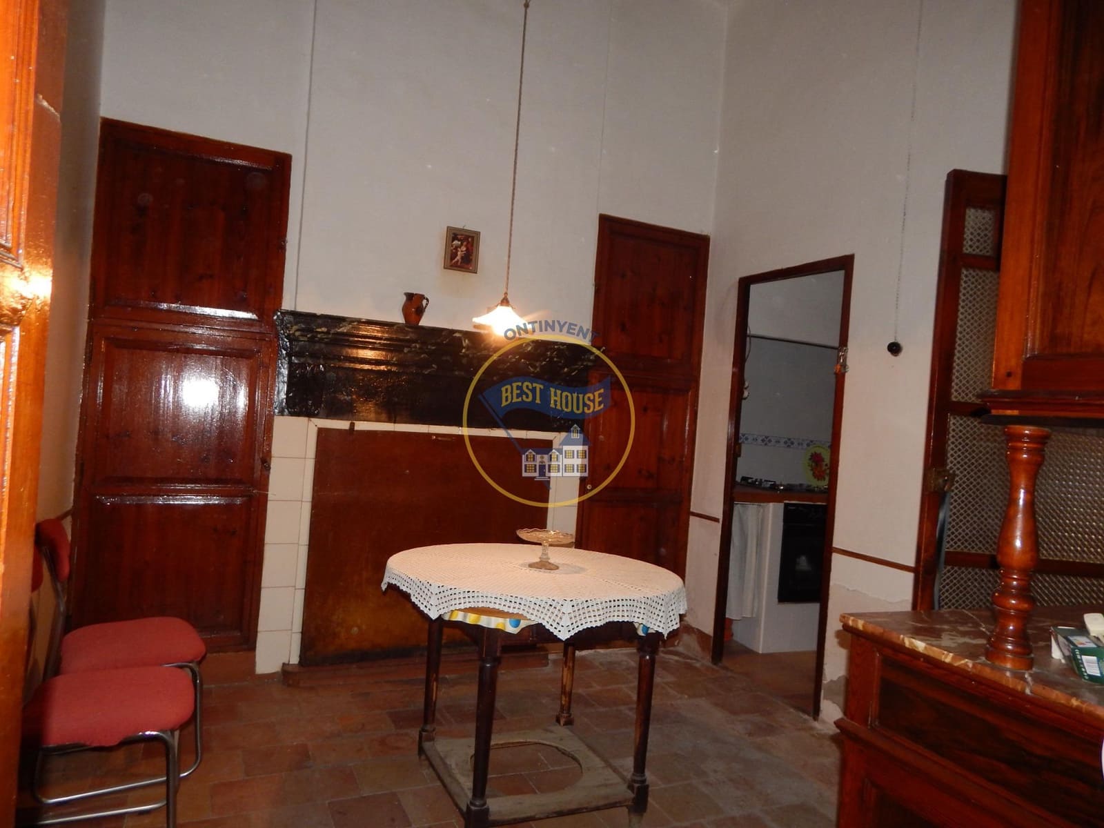 10 bedroom Townhouse for sale in Bocairent - € 210,000 (Ref: 8715541)