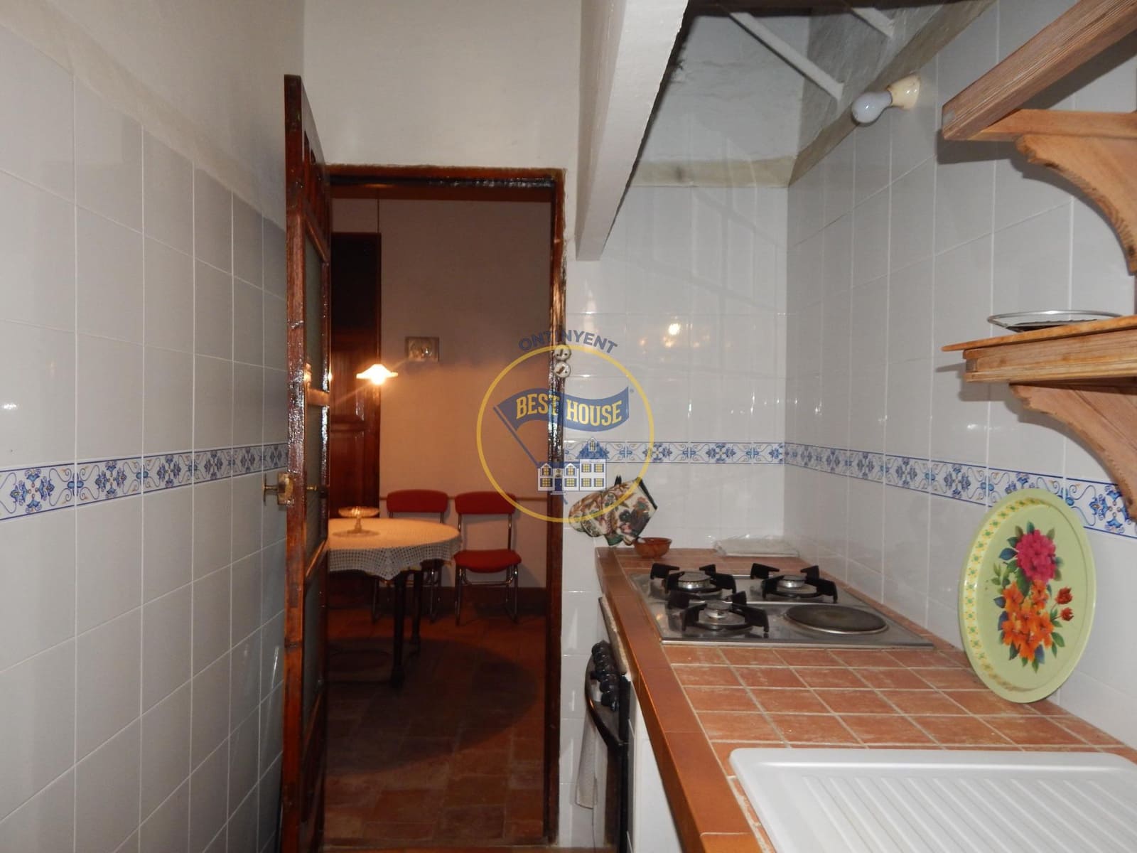 10 bedroom Townhouse for sale in Bocairent - € 210,000 (Ref: 8715541)