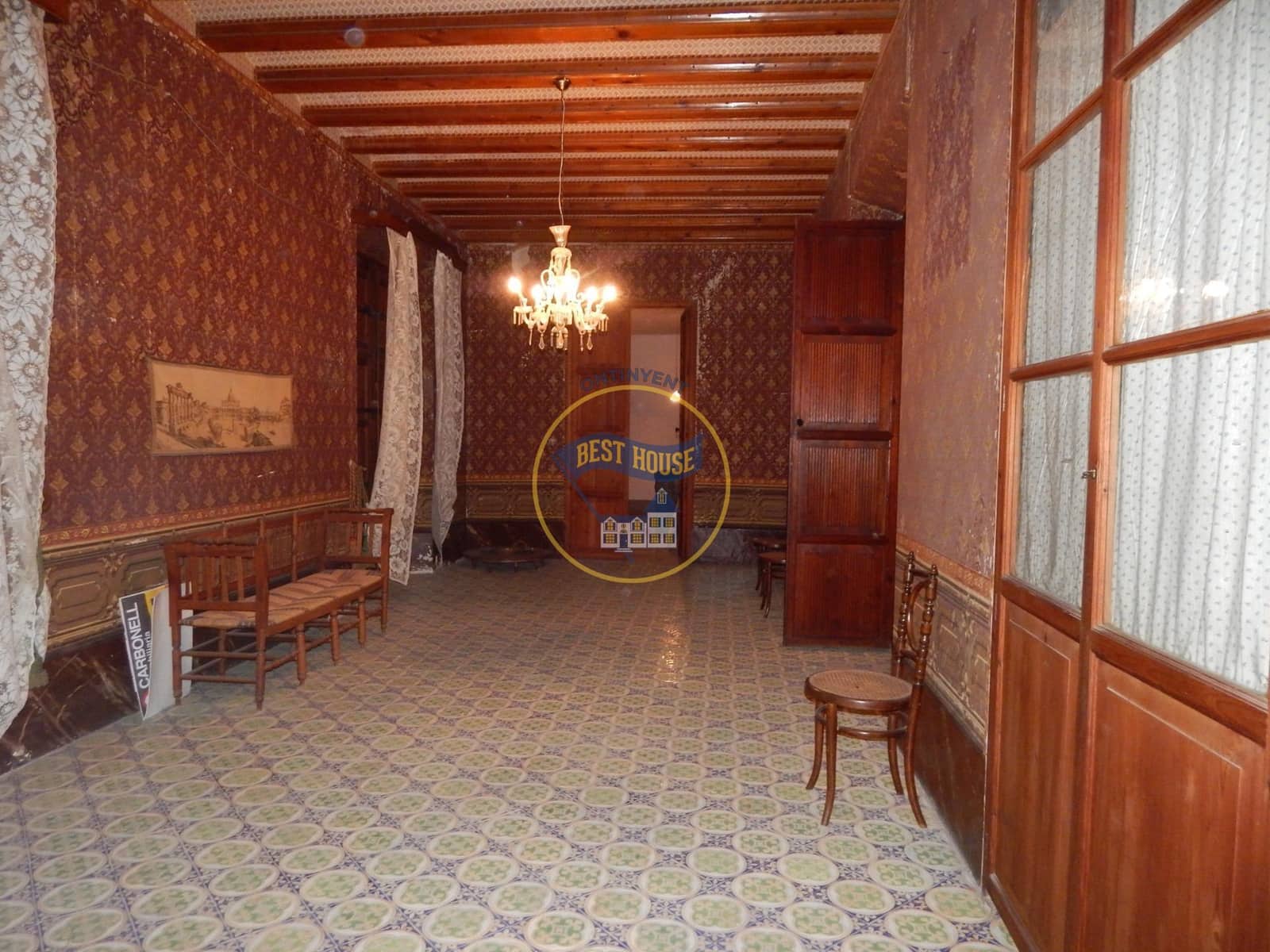 10 bedroom Townhouse for sale in Bocairent - € 210,000 (Ref: 8715541)