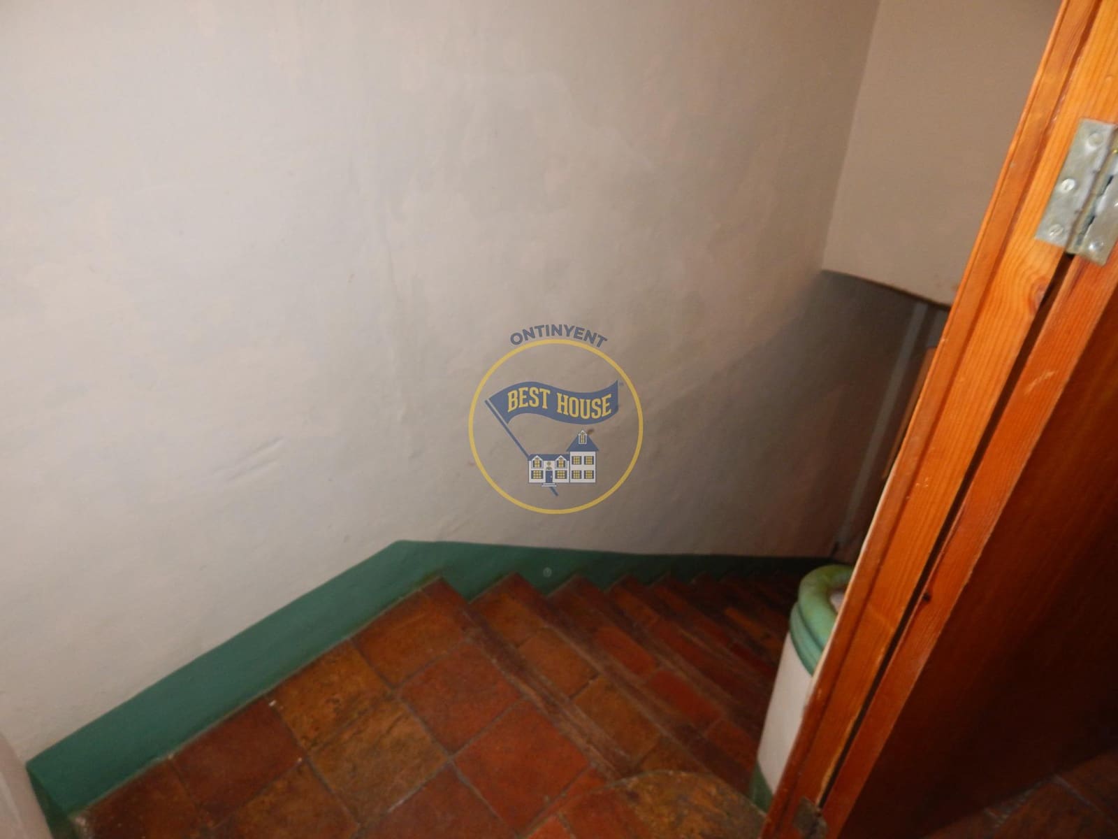 7 soveværelse Byhus til salg i Bocairent med garage - € 90.000 (Ref: 8778634)