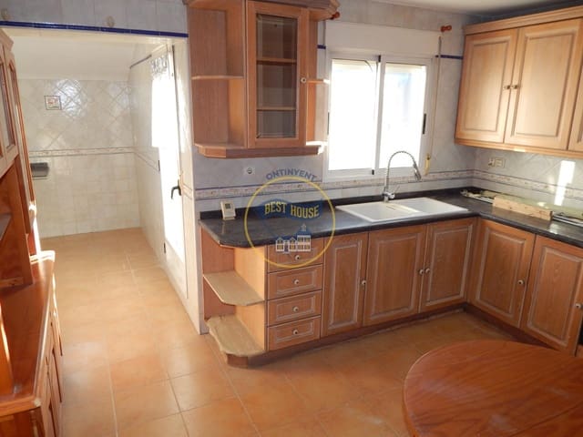 3 soverom Penthouse til salgs i Cocentaina med garasje - € 159 000 (Ref: 8786640)