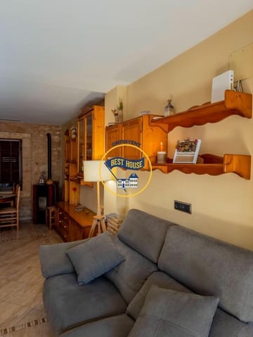 4 makuuhuone Omakotitalo myytävänä paikassa Bocairent - 199 000 € (Ref: 8789566)