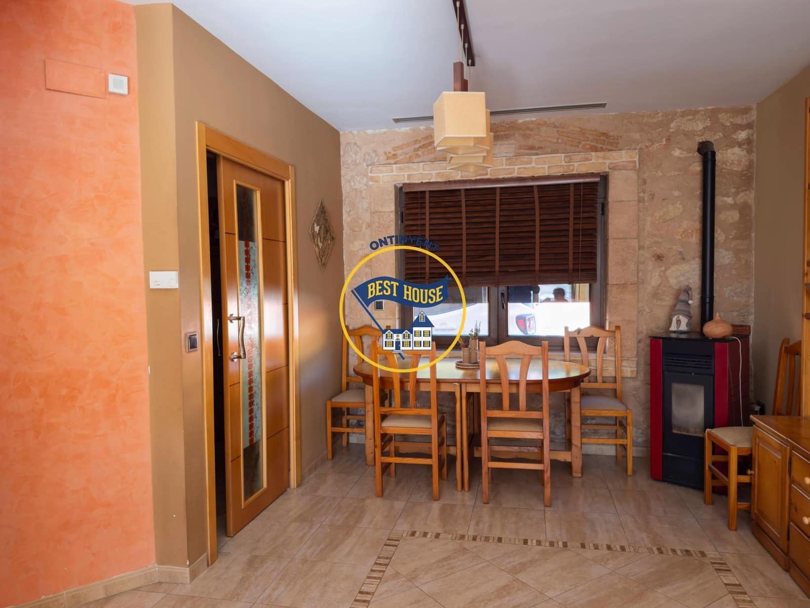 4 soveværelse Byhus til salg i Bocairent - € 199.000 (Ref: 8789566)