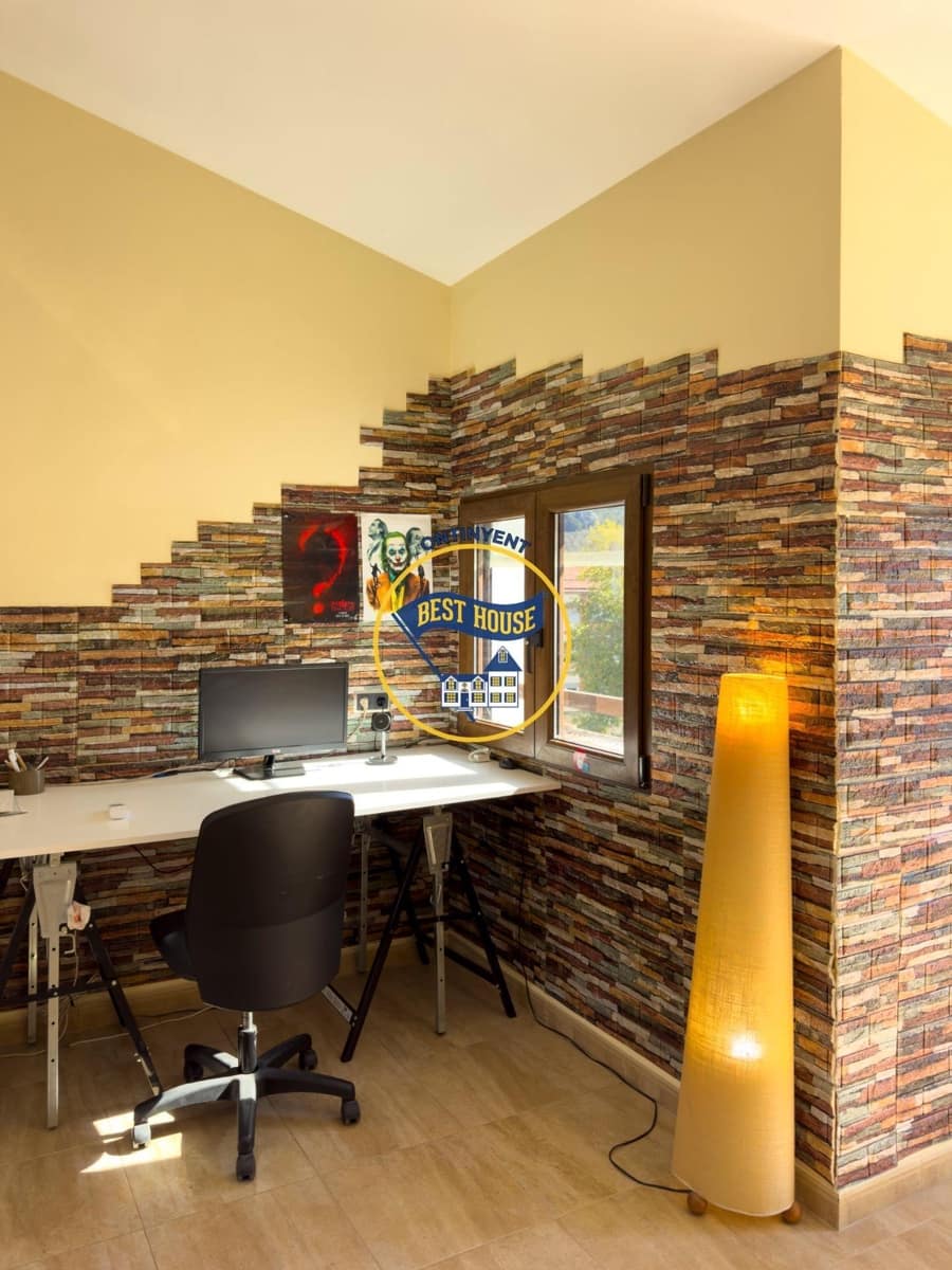 4 soveværelse Byhus til salg i Bocairent - € 199.000 (Ref: 8789566)