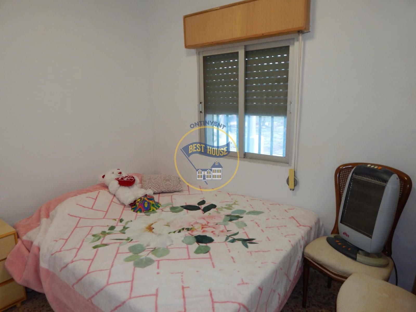 5 soveværelse Villa til salg i Ontinyent - € 150.000 (Ref: 8822274)