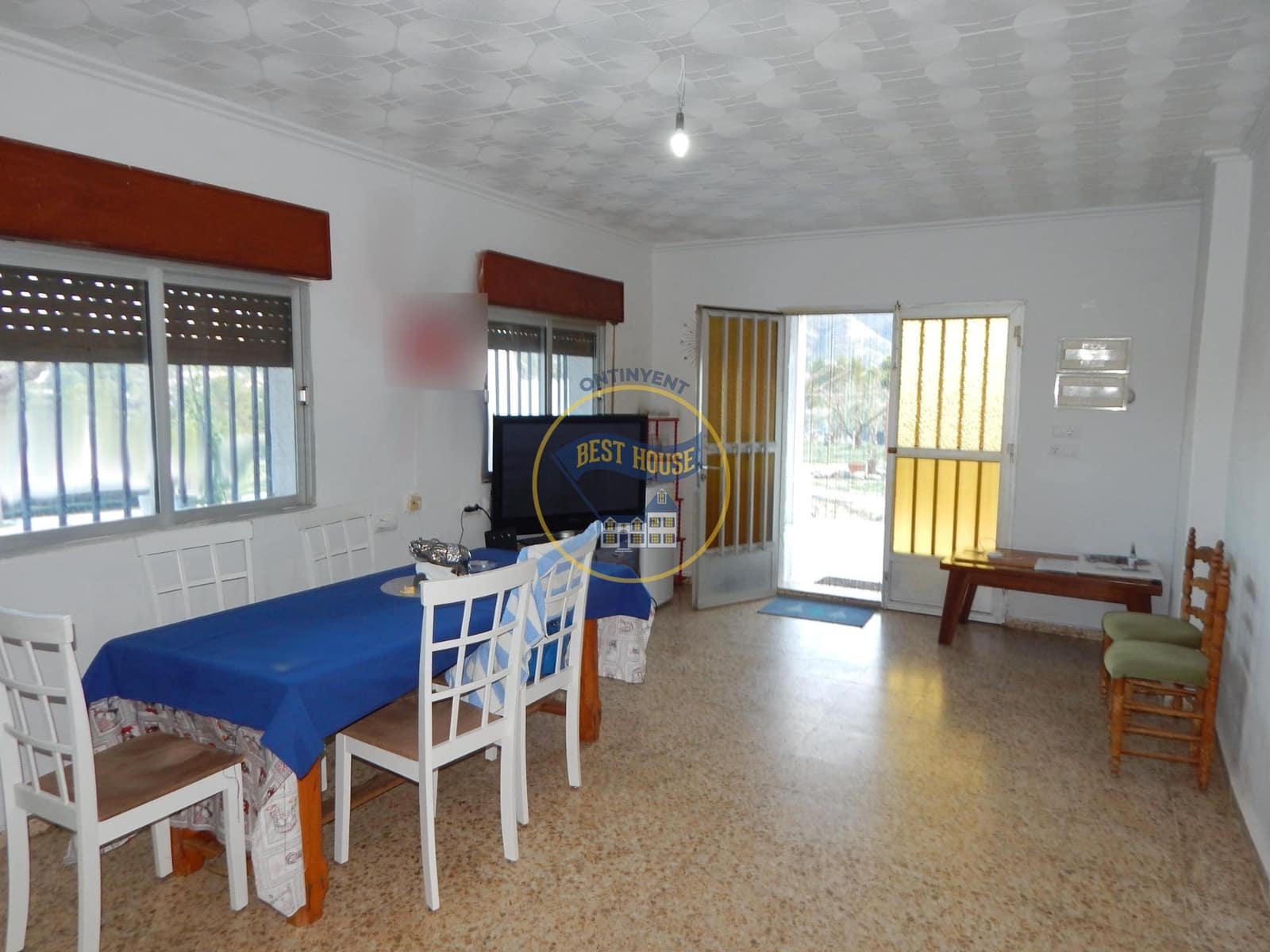 5 soveværelse Villa til salg i Ontinyent - € 150.000 (Ref: 8822274)