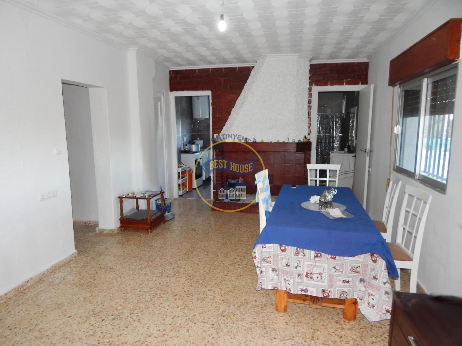 5 soveværelse Villa til salg i Ontinyent - € 150.000 (Ref: 8822274)