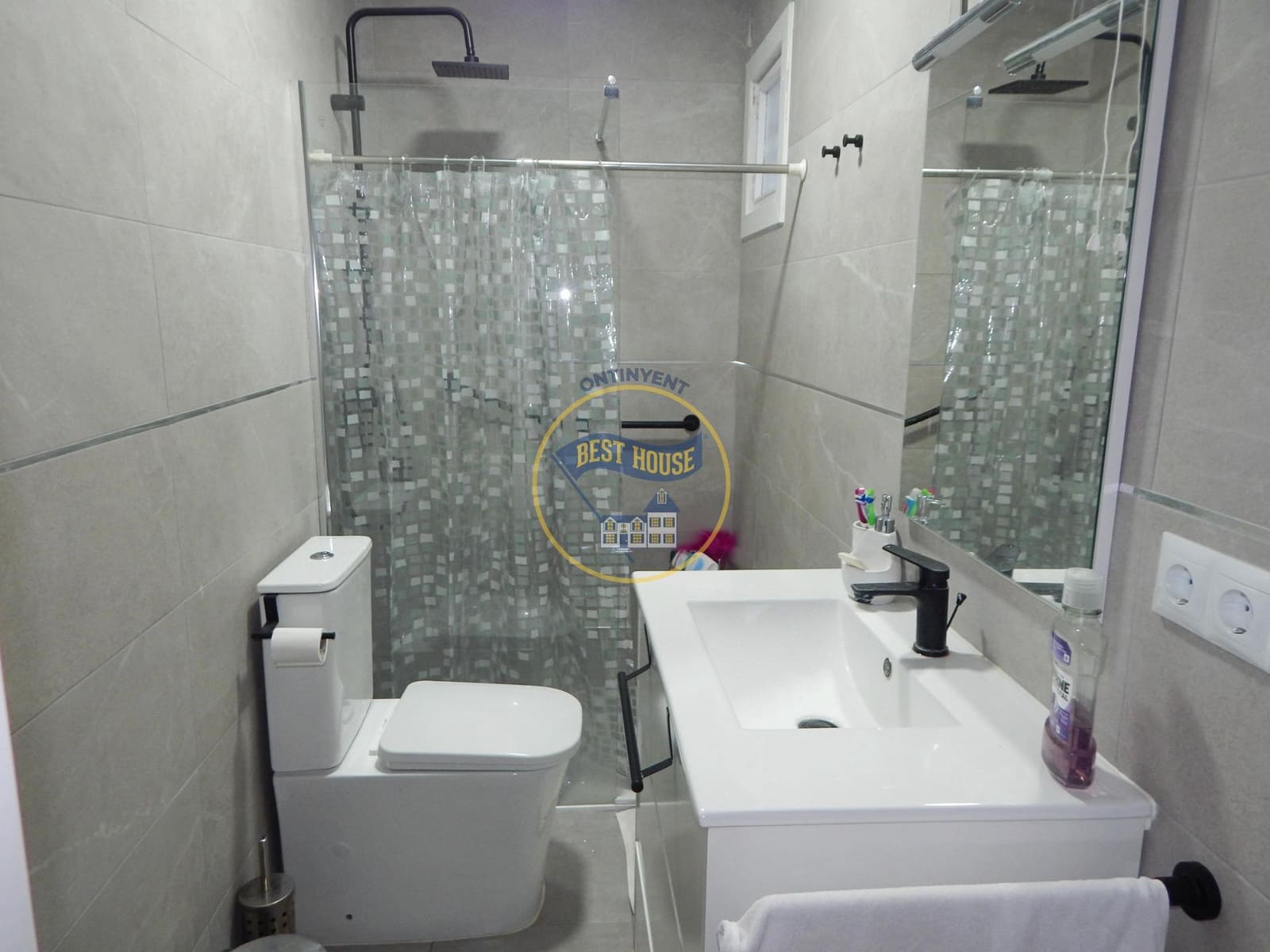 5 soveværelse Villa til salg i Ontinyent - € 150.000 (Ref: 8822274)