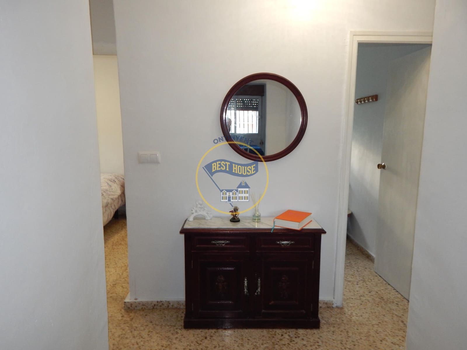 5 soveværelse Villa til salg i Ontinyent - € 150.000 (Ref: 8822274)