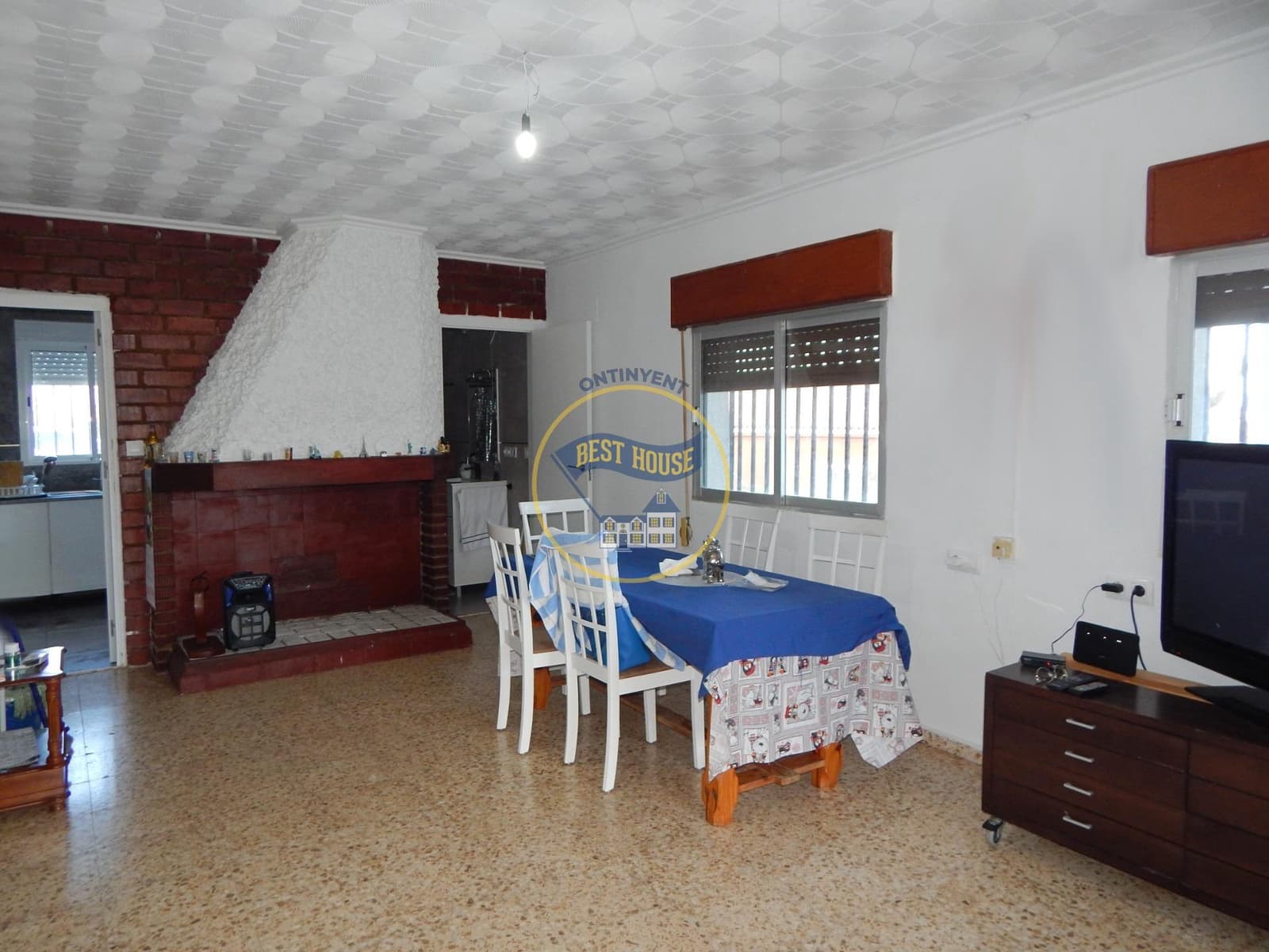 5 soveværelse Villa til salg i Ontinyent - € 150.000 (Ref: 8822274)