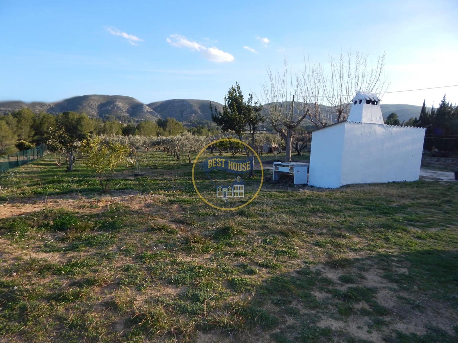 5 soveværelse Villa til salg i Ontinyent - € 150.000 (Ref: 8822274)