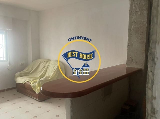 3 soveværelse Lejlighed til salg i Ontinyent - € 80.000 (Ref: 8841270)