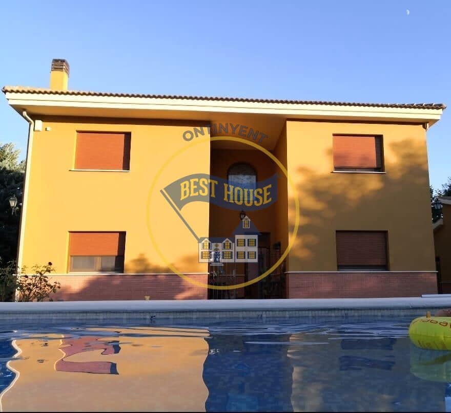 8 soveværelse Villa til salg i Banyeres de Mariola med swimmingpool - € 480.000 (Ref: 8843527)