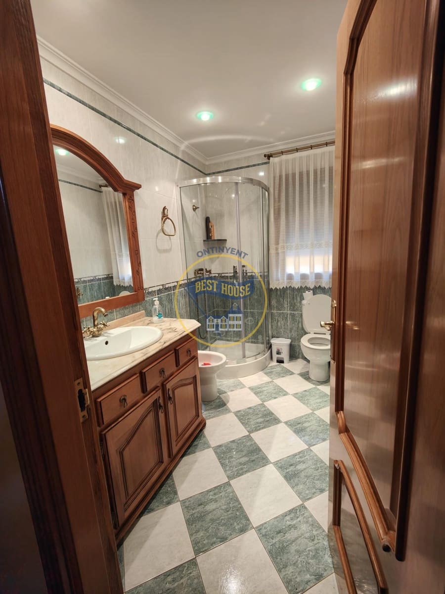 8 soveværelse Villa til salg i Banyeres de Mariola med swimmingpool - € 480.000 (Ref: 8843527)