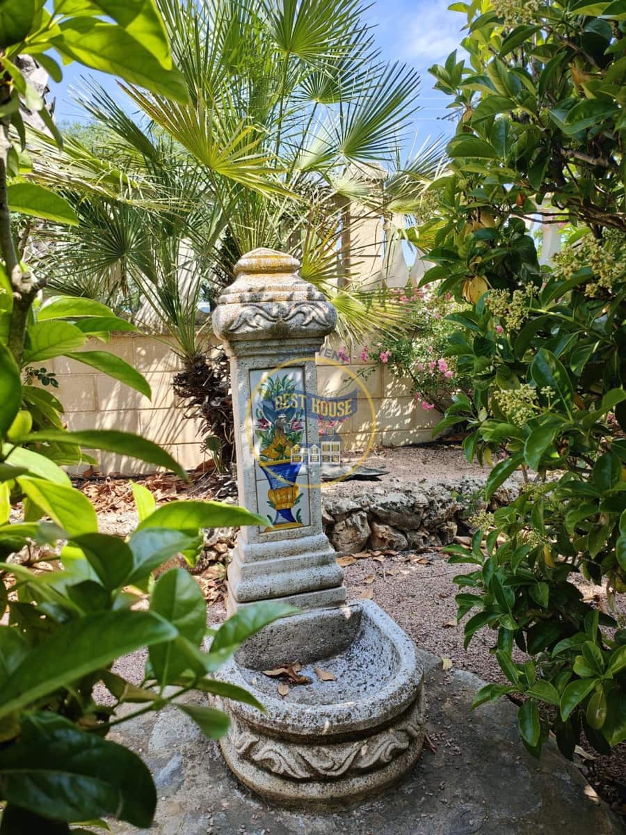 8 soveværelse Villa til salg i Banyeres de Mariola med swimmingpool - € 480.000 (Ref: 8843527)