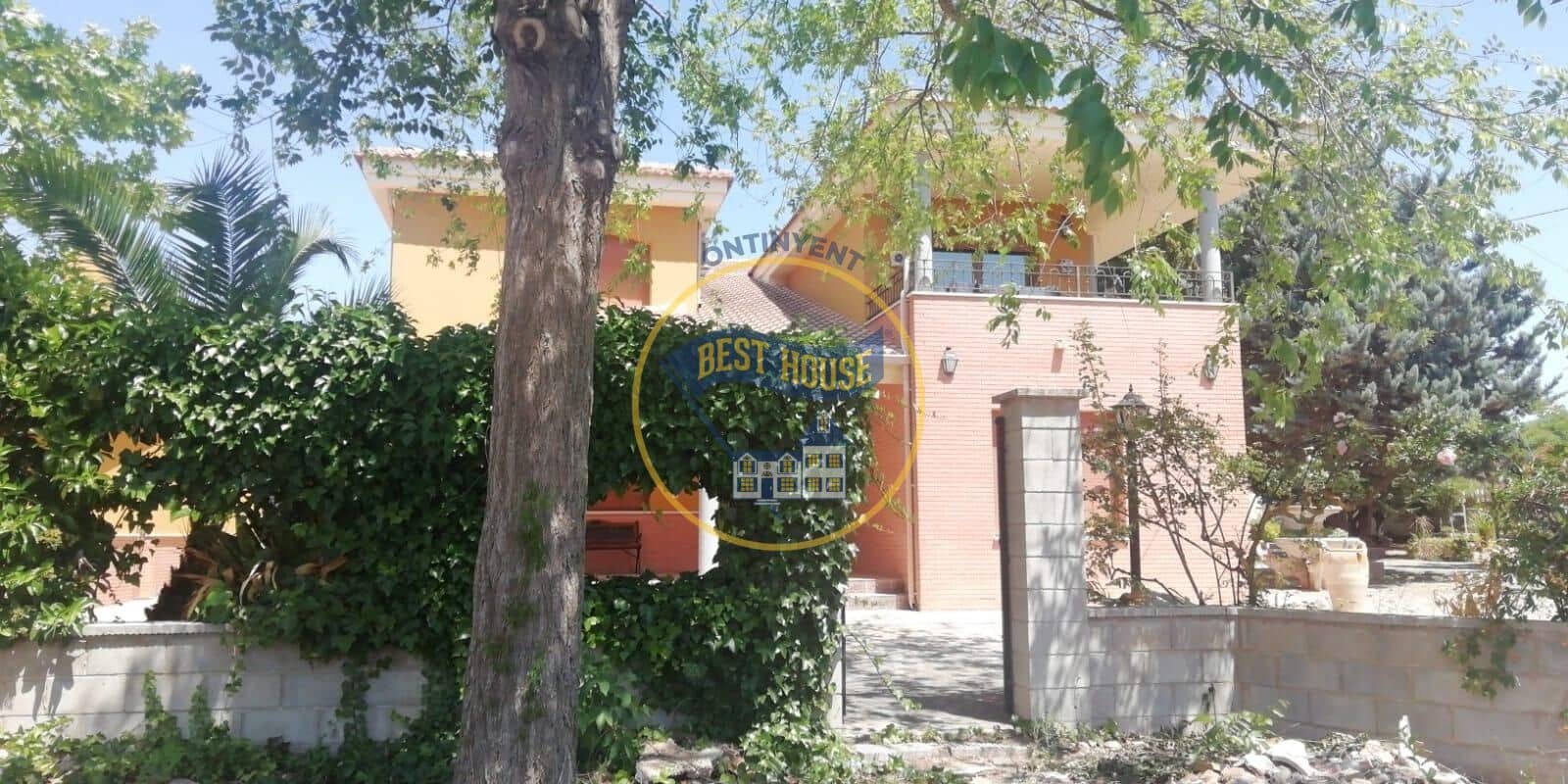 8 soveværelse Villa til salg i Banyeres de Mariola med swimmingpool - € 480.000 (Ref: 8843527)