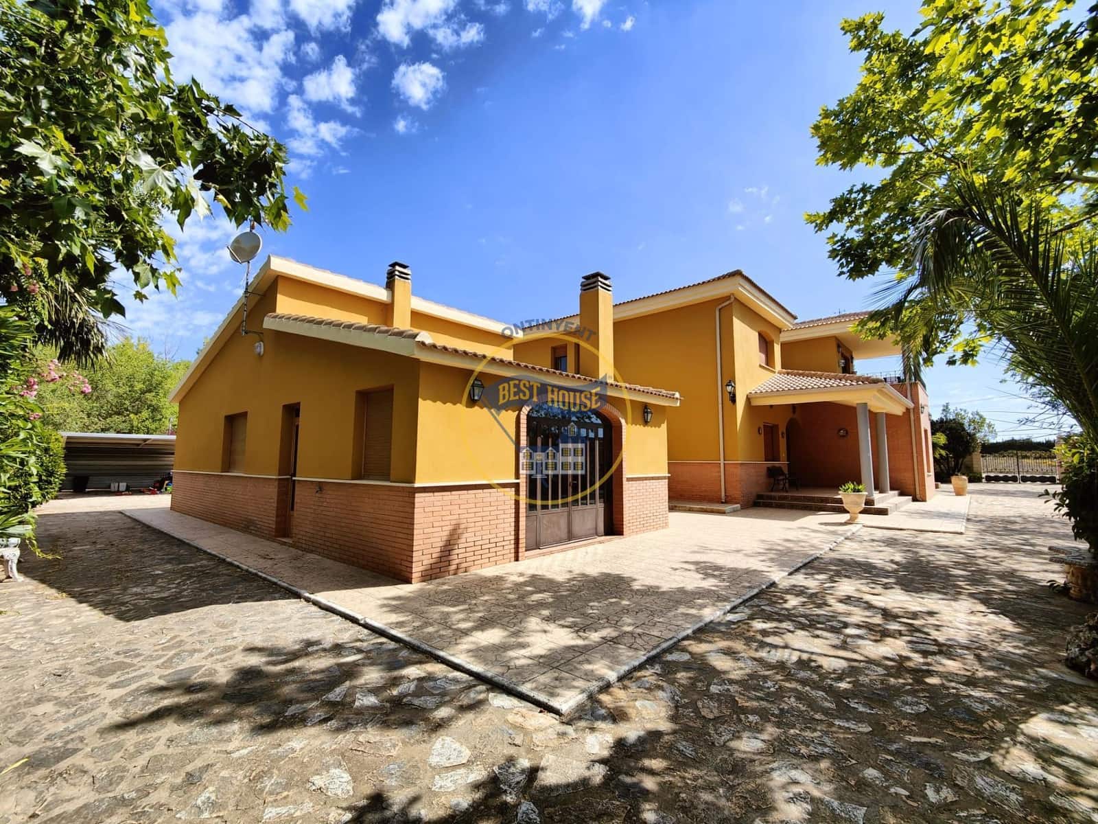 8 soveværelse Villa til salg i Banyeres de Mariola med swimmingpool - € 480.000 (Ref: 8843527)