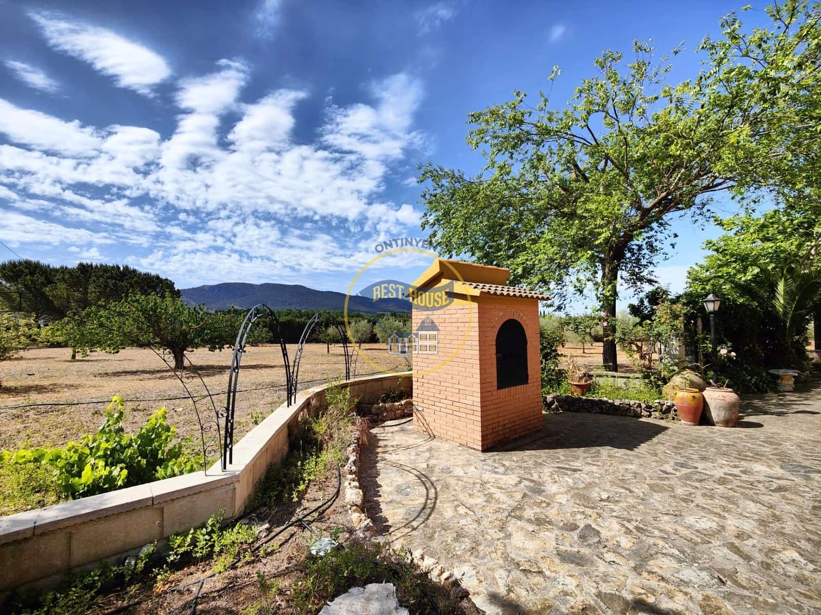 8 soveværelse Villa til salg i Banyeres de Mariola med swimmingpool - € 480.000 (Ref: 8843527)