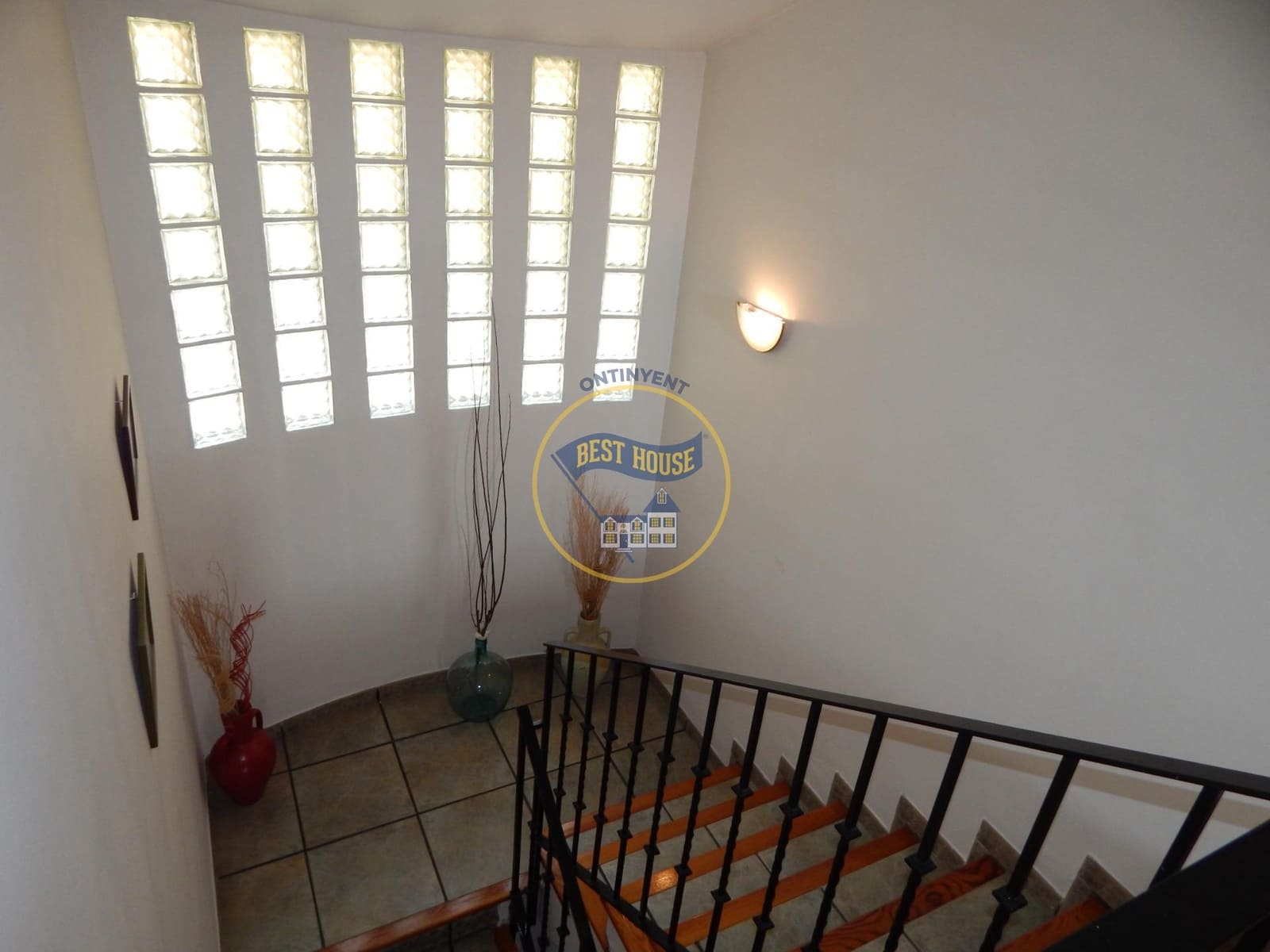 5 soveværelse Villa til salg i Bocairent med swimmingpool garage - € 376.000 (Ref: 8885996)