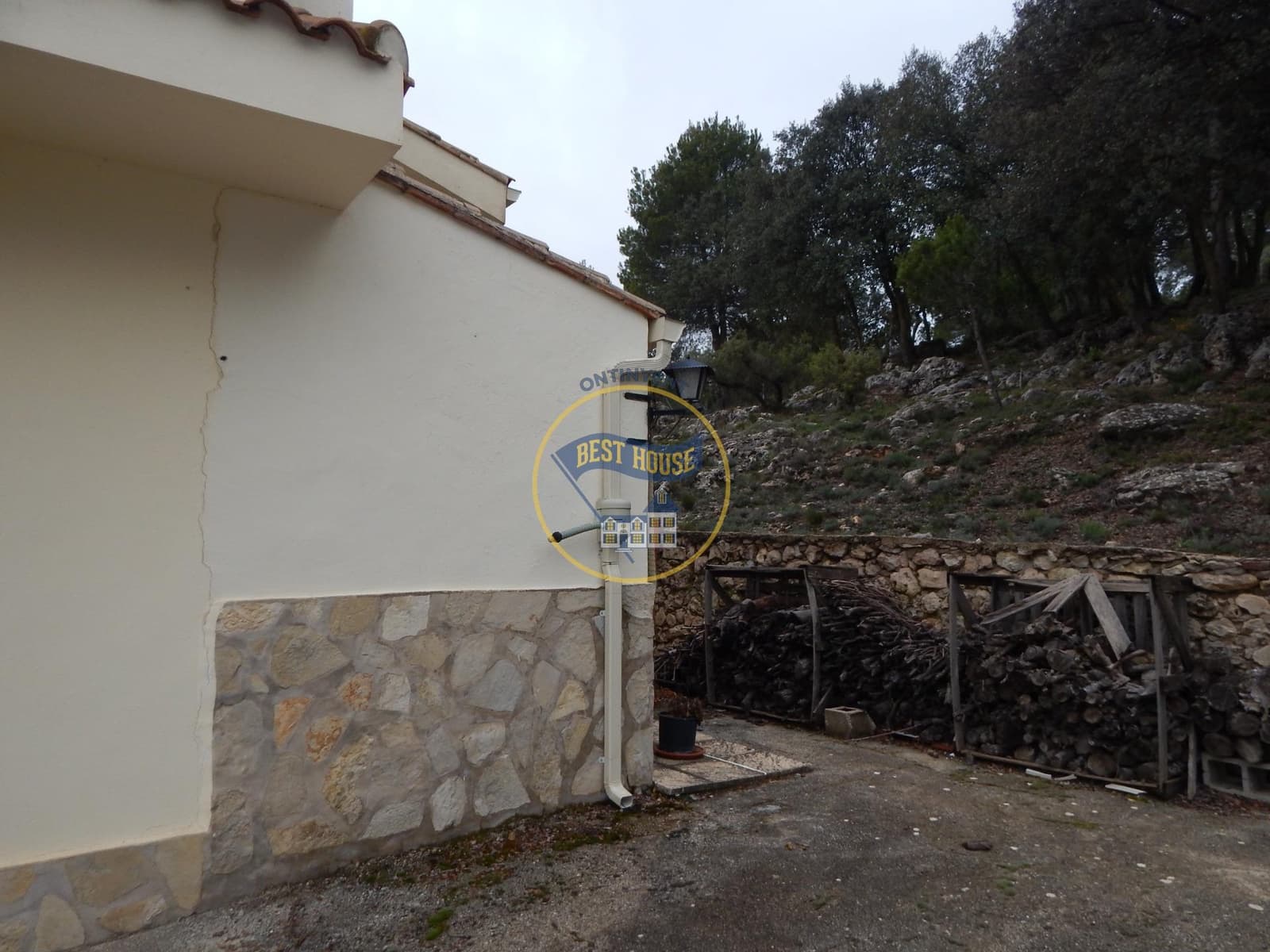 5 soveværelse Villa til salg i Bocairent med swimmingpool garage - € 376.000 (Ref: 8885996)