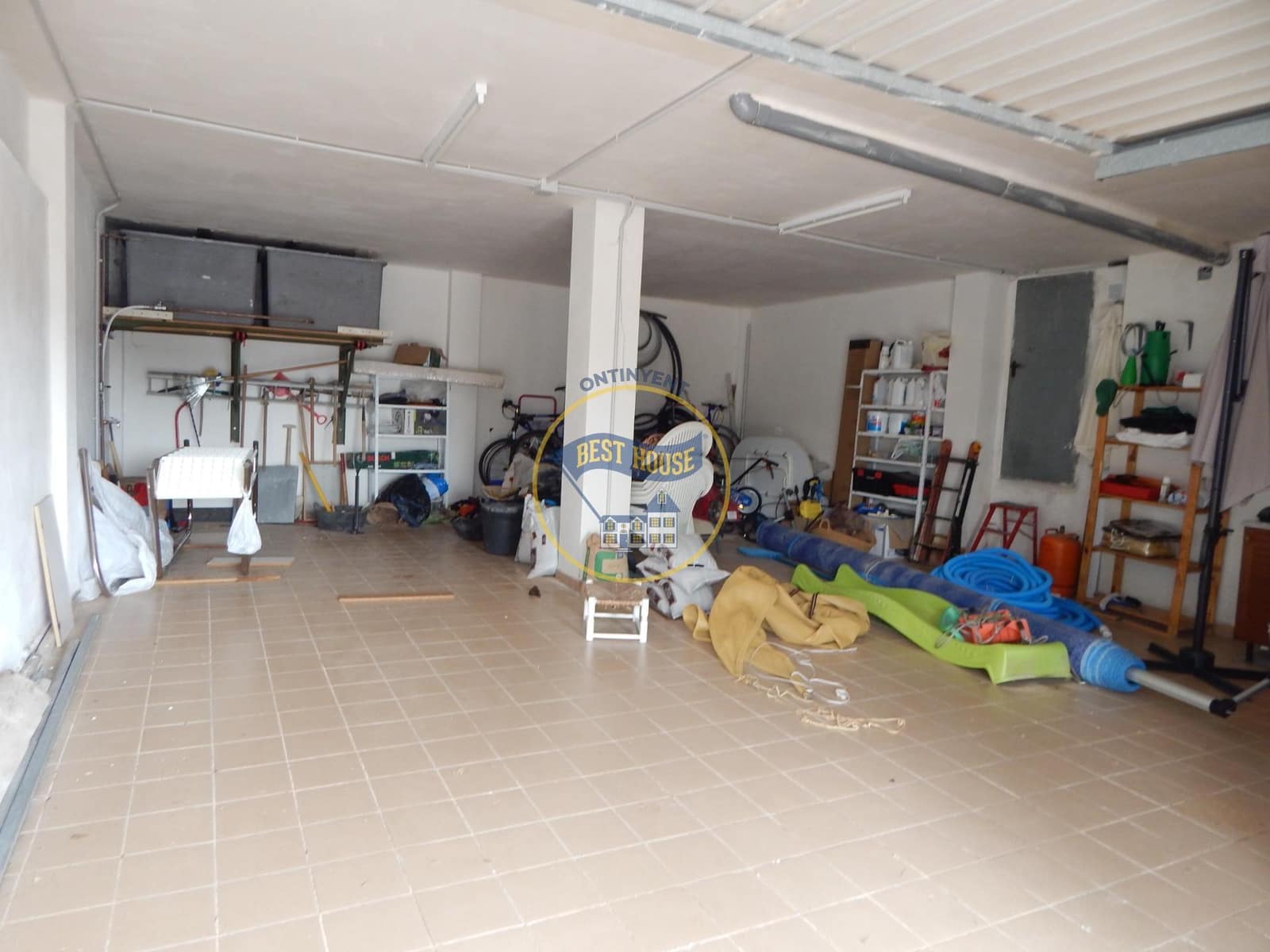 5 soveværelse Villa til salg i Bocairent med swimmingpool garage - € 376.000 (Ref: 8885996)