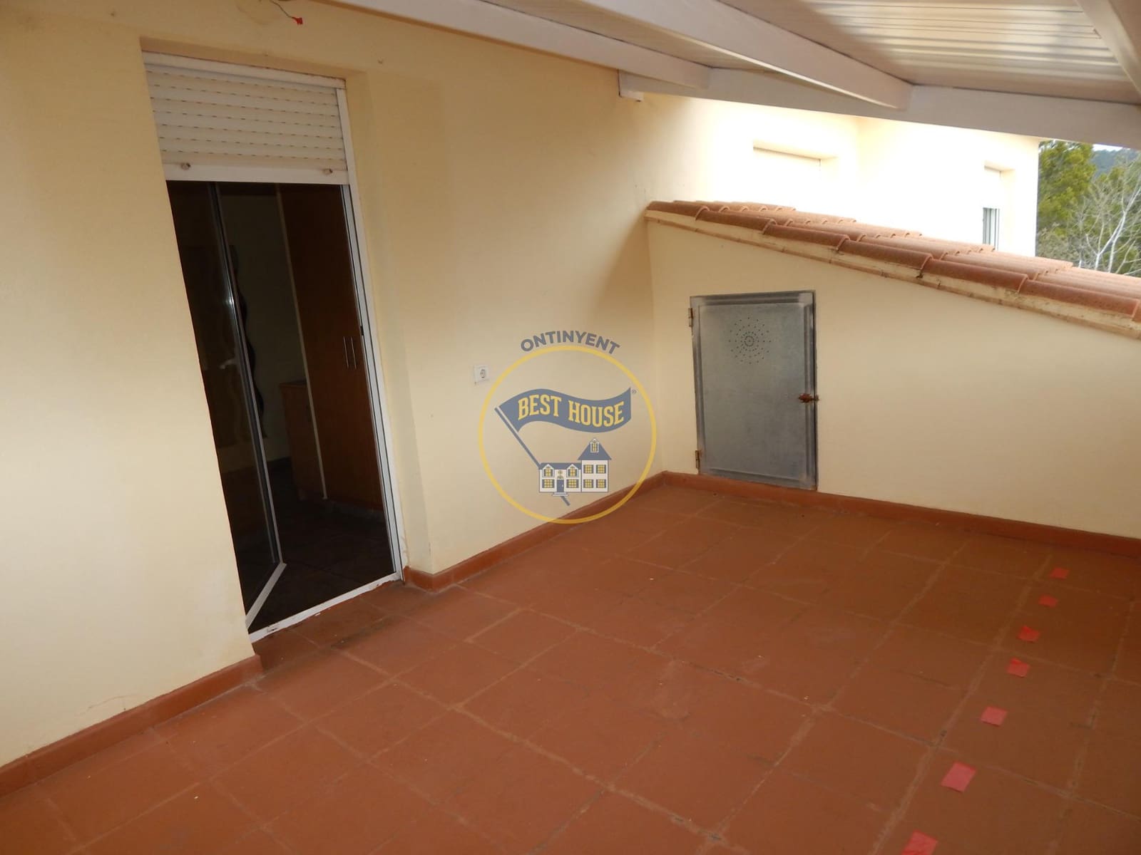 5 soveværelse Villa til salg i Bocairent med swimmingpool garage - € 376.000 (Ref: 8885996)