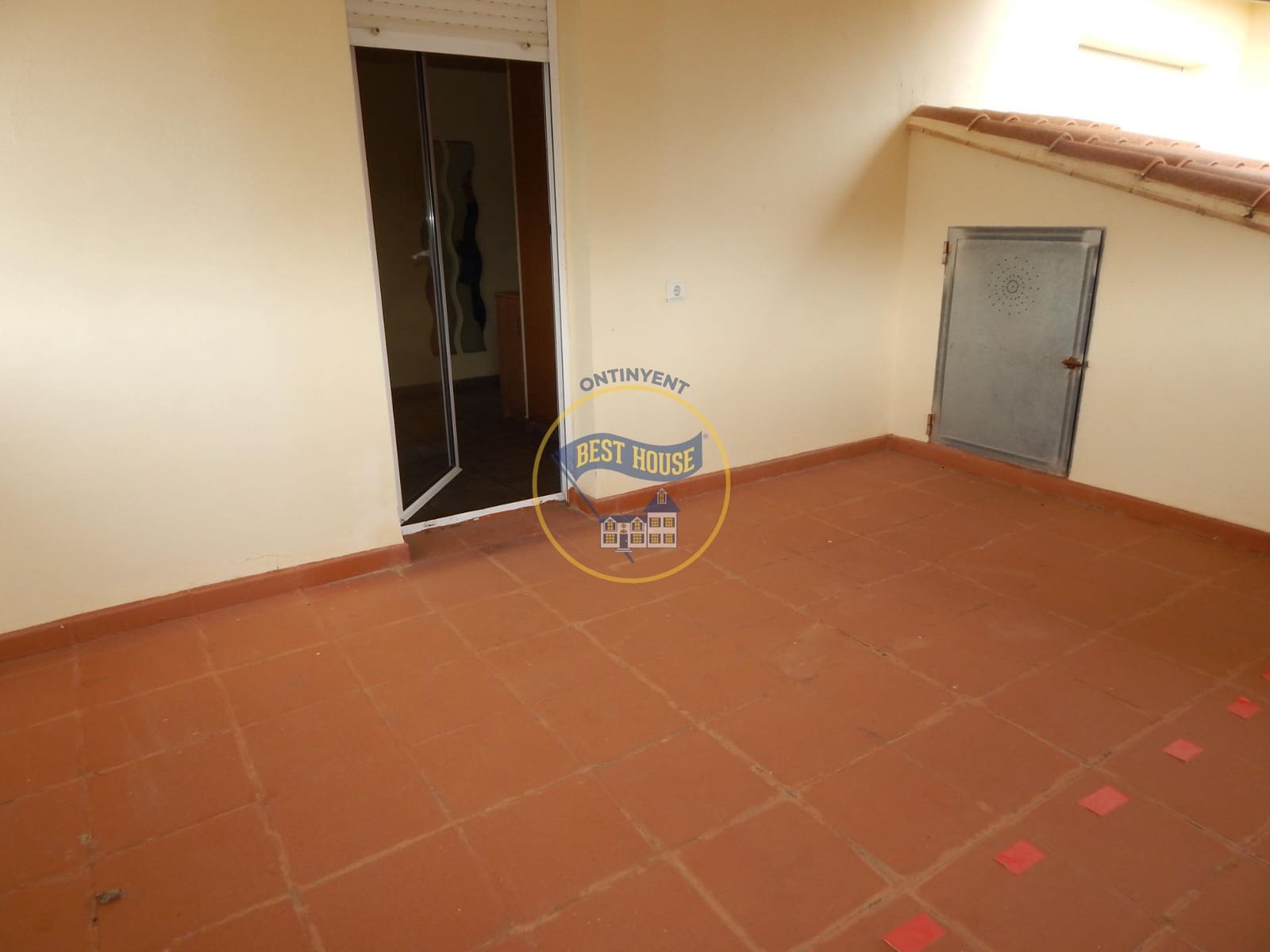 5 soveværelse Villa til salg i Bocairent med swimmingpool garage - € 376.000 (Ref: 8885996)