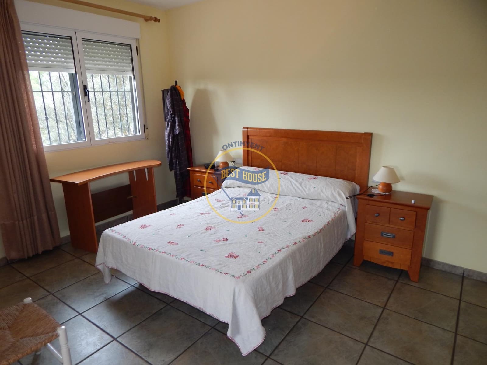 5 soveværelse Villa til salg i Bocairent med swimmingpool garage - € 376.000 (Ref: 8885996)