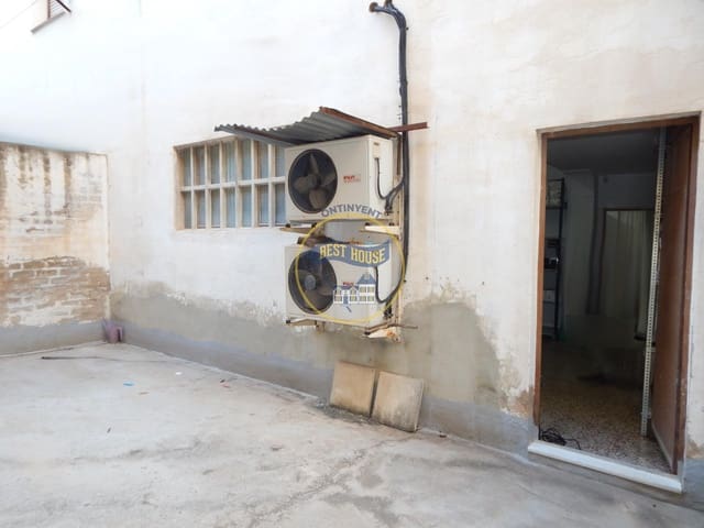 Commercieel te koop in Ontinyent - € 80.000 (Ref: 8911173)