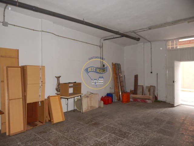 Kaupallinen myytävänä paikassa Bocairent - 60 000 € (Ref: 8982516)