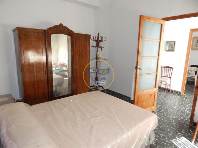 5 bedroom Townhouse for sale in Montaverner - € 100,000 (Ref: 9005280)