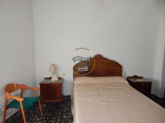 5 bedroom Townhouse for sale in Montaverner - € 100,000 (Ref: 9005280)