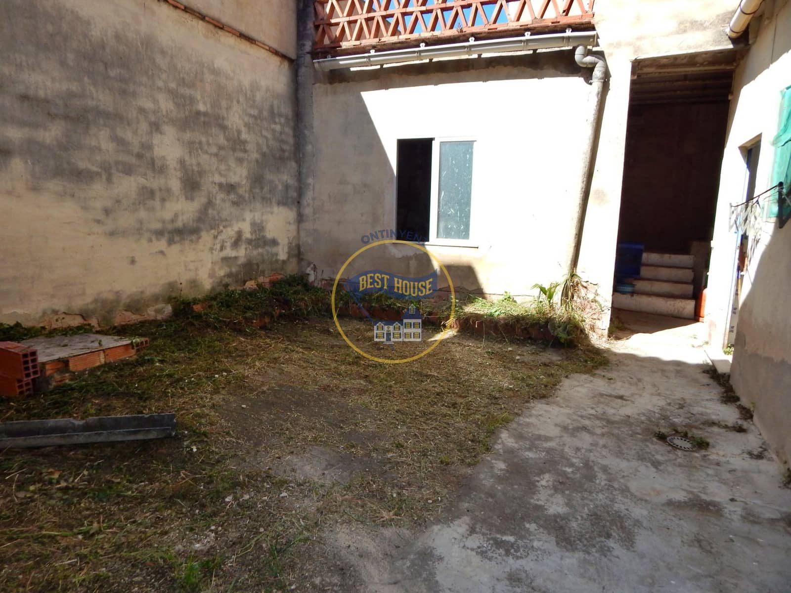 5 quarto Casa em Banda para venda em Montaverner - 100 000 € (Ref: 9005280)