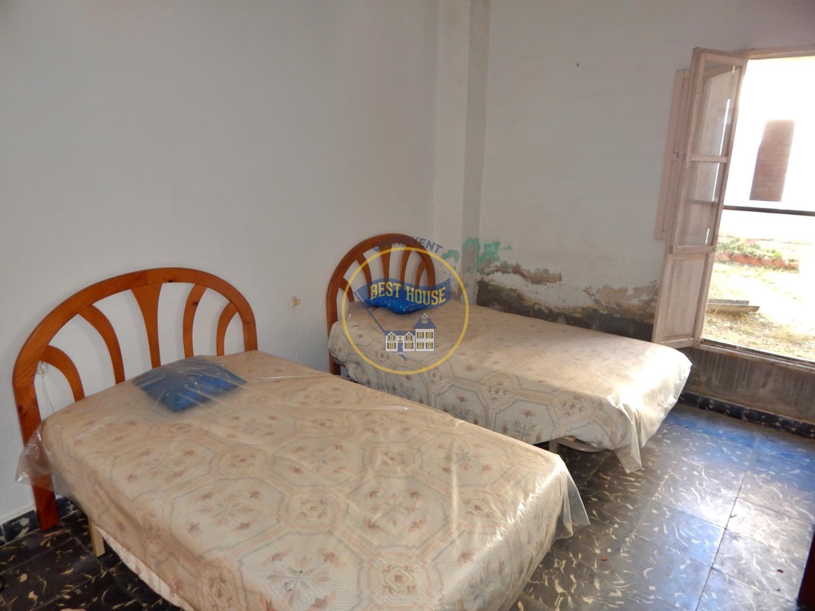 5 quarto Casa em Banda para venda em Montaverner - 100 000 € (Ref: 9005280)