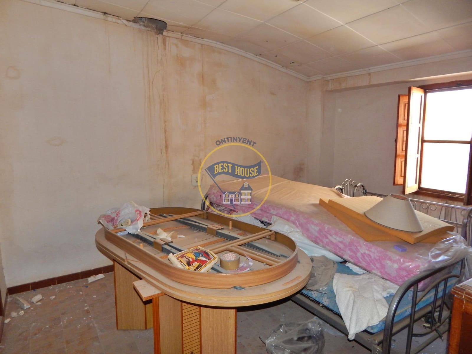 5 quarto Casa em Banda para venda em Montaverner - 100 000 € (Ref: 9005280)