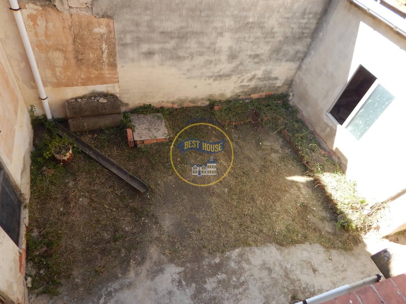 5 quarto Casa em Banda para venda em Montaverner - 100 000 € (Ref: 9005280)