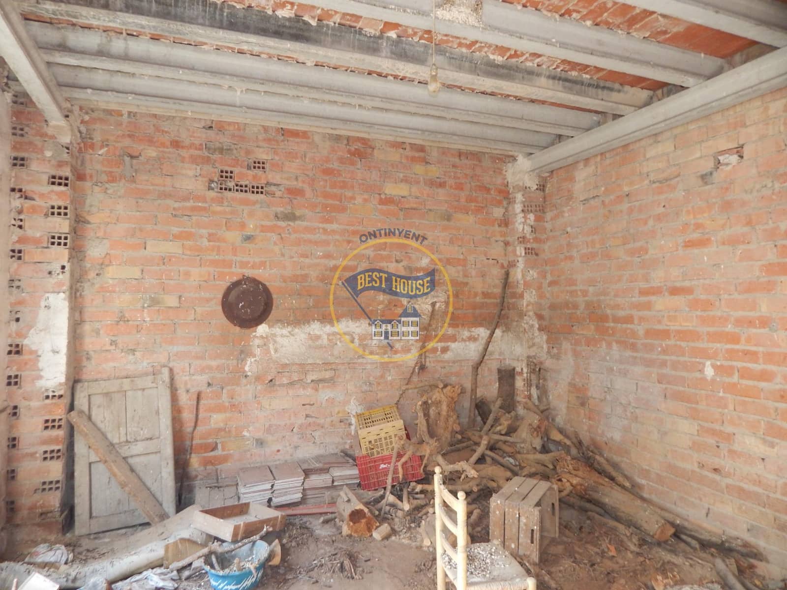 5 quarto Casa em Banda para venda em Montaverner - 100 000 € (Ref: 9005280)