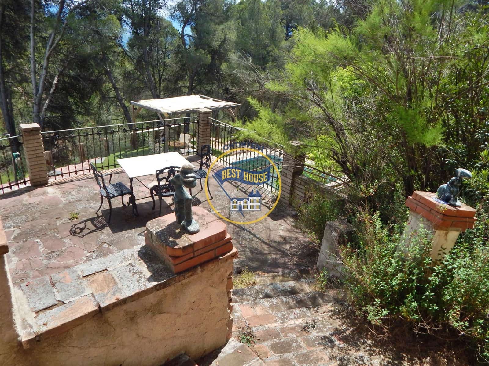 7 bedroom Villa for sale in Cocentaina with pool garage - € 950,000 (Ref: 9017321)