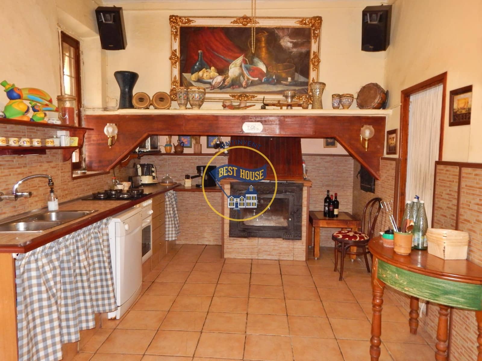 7 bedroom Villa for sale in Cocentaina with pool garage - € 950,000 (Ref: 9017321)