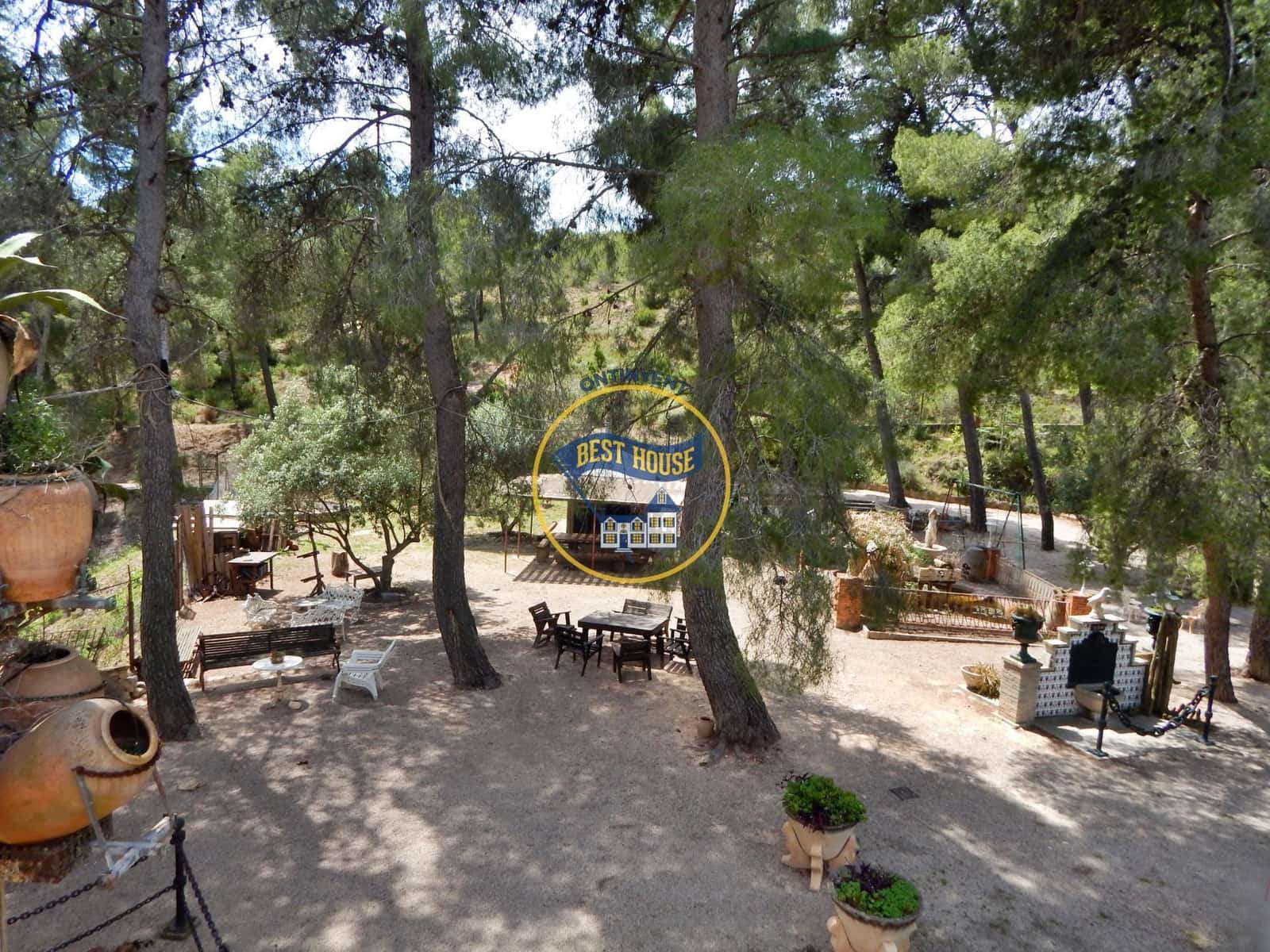 7 bedroom Villa for sale in Cocentaina with pool garage - € 950,000 (Ref: 9017321)