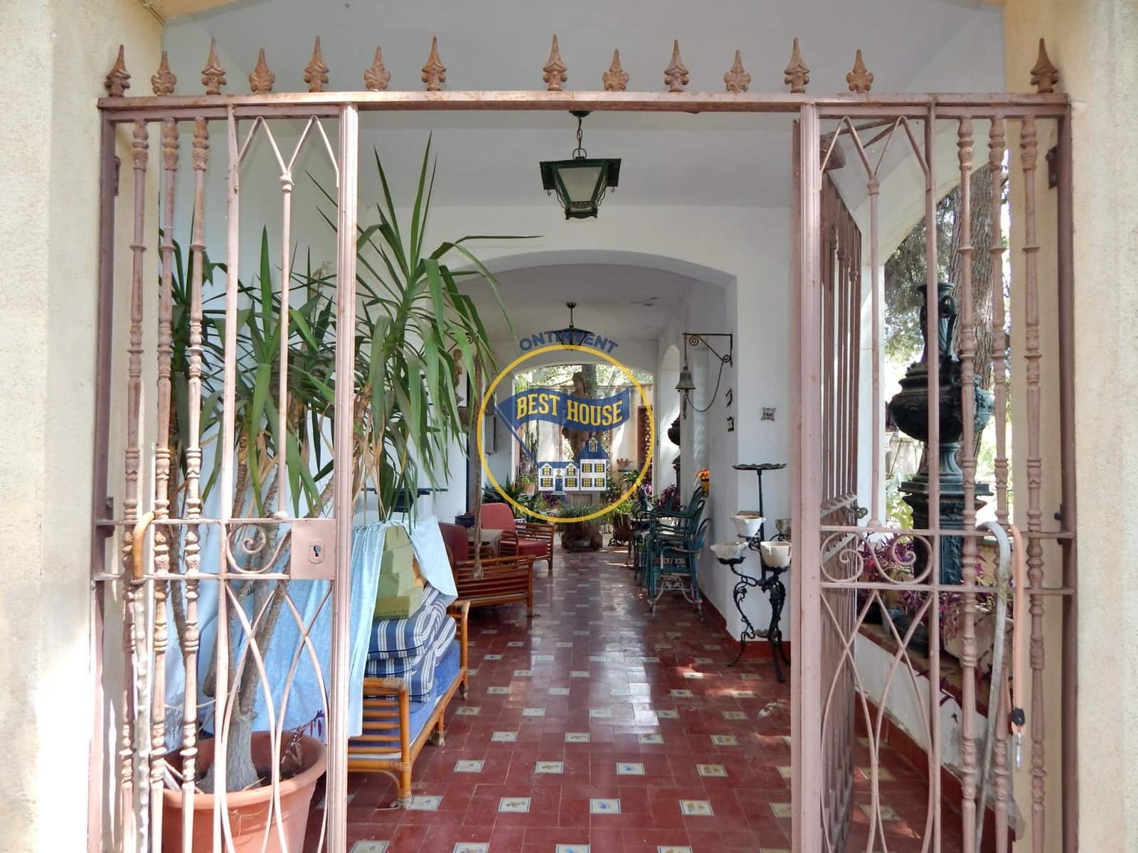 7 bedroom Villa for sale in Cocentaina with pool garage - € 950,000 (Ref: 9017321)