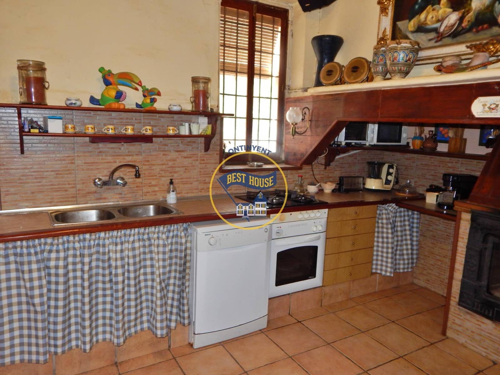 7 bedroom Villa for sale in Cocentaina with pool garage - € 950,000 (Ref: 9017321)