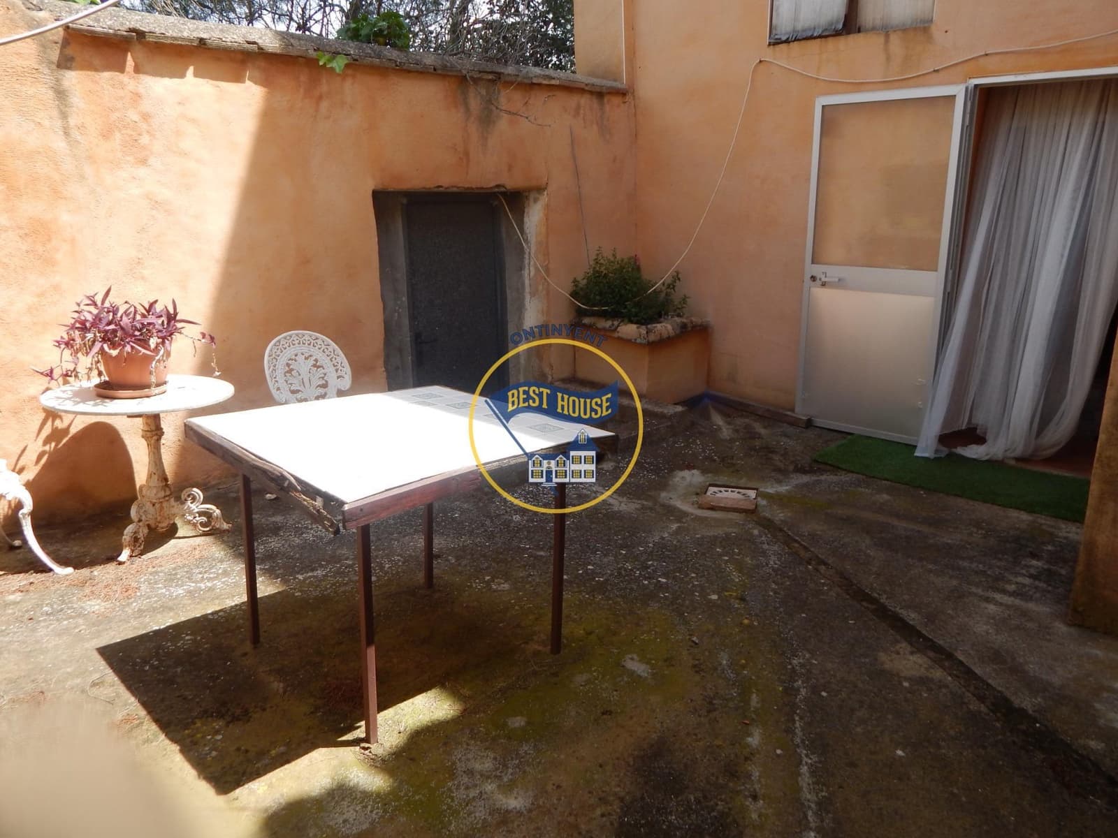 7 bedroom Villa for sale in Cocentaina with pool garage - € 950,000 (Ref: 9017321)