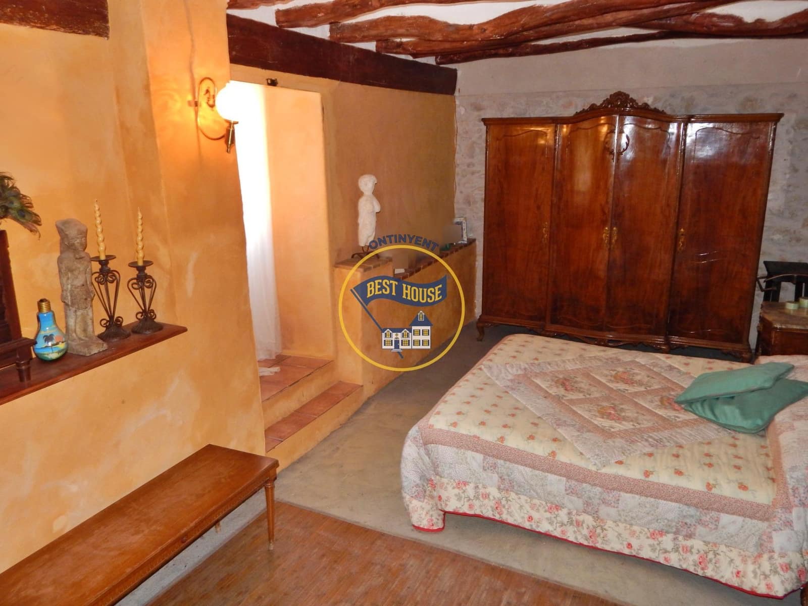 7 bedroom Villa for sale in Cocentaina with pool garage - € 950,000 (Ref: 9017321)